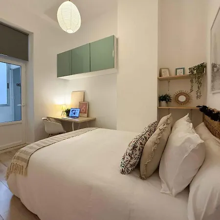 Lejlighed Con Historia Y Encanto En Pleno Centro Alicante